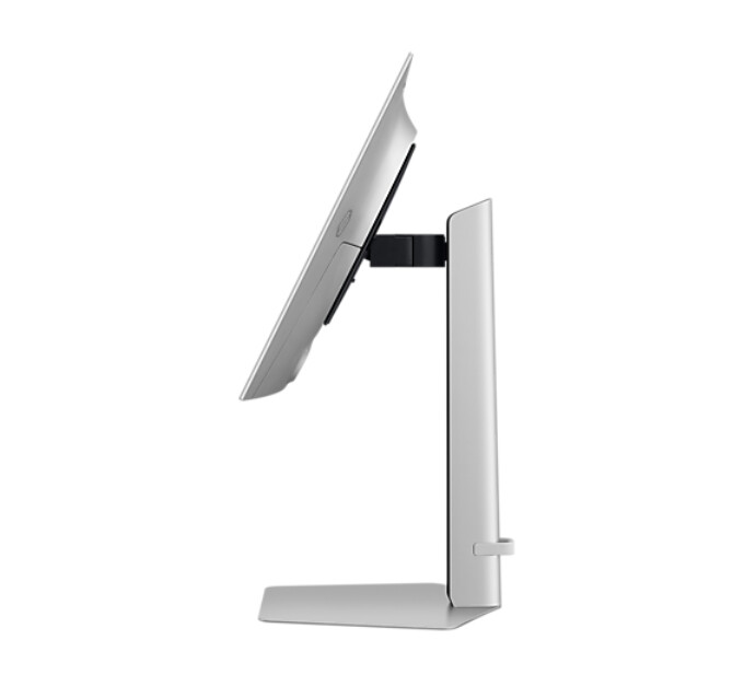 Монитор - Samsung 27DG610 27" Odyssey G6 Smart, OLED, 240 Hz, 1 ms GTG, 2560x1440, DP 1.4, 2xHDMI 2.1, 2xUSB, Wi-Fi, Bluetooth, Tizen, Silver