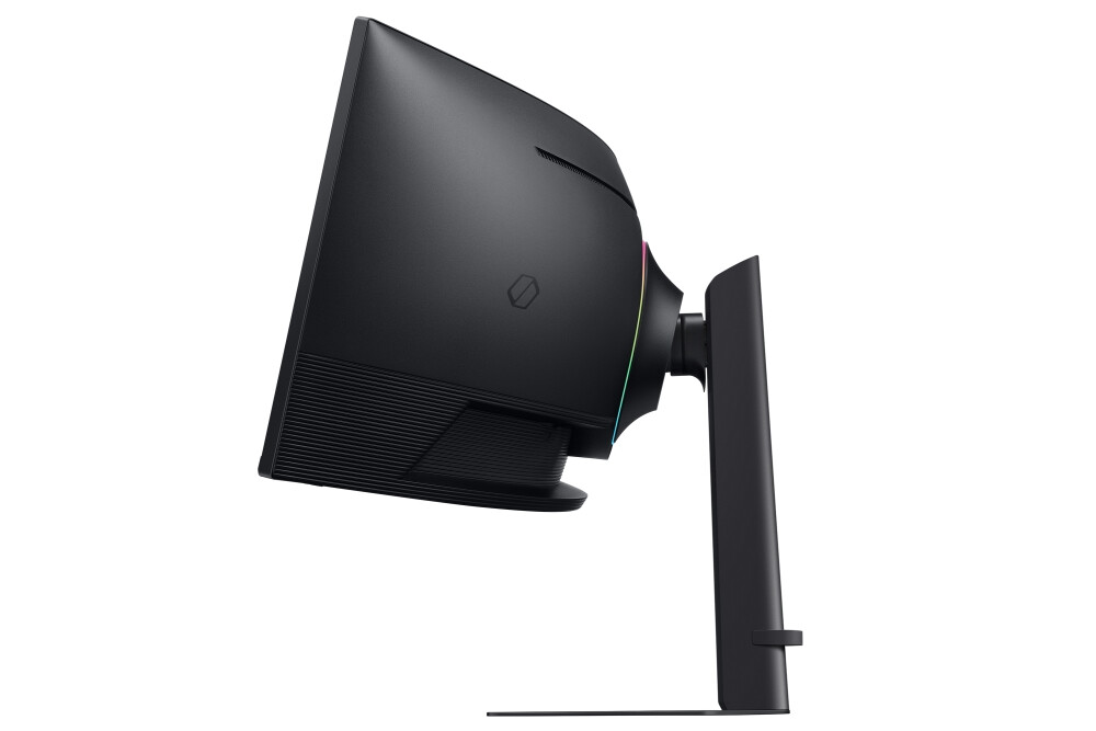 Монитор - Samsung LS49CG950, 49" Odyssey G9 GAMING, Curved VA, 1000R, 240Hz, 32:9, 5120 x 1440, 450 cd/m2, Display Port, HDMI, Micro HDMI, USB Hub, Black + Logitech G102 Mouse, Lightsync RGB, 8000 DPI, 6 Programmable Buttons, Black