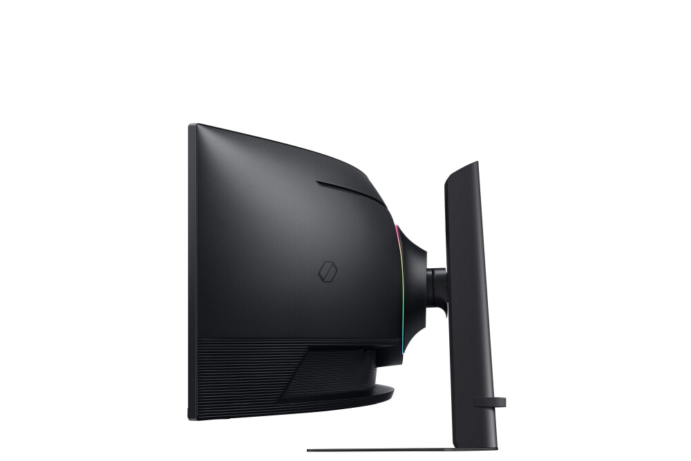 Монитор - Samsung LS49CG950, 49" Odyssey G9 GAMING, Curved VA, 1000R, 240Hz, 32:9, 5120 x 1440, 450 cd/m2, Display Port, HDMI, Micro HDMI, USB Hub, Black + Logitech G102 Mouse, Lightsync RGB, 8000 DPI, 6 Programmable Buttons, Black
