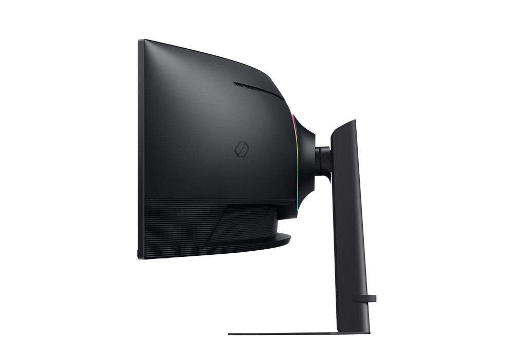 Монитор - Samsung LS49CG950, 49" Odyssey G9 GAMING, Curved VA, 1000R, 240Hz, 32:9, 5120 x 1440, 450 cd/m2, Display Port, HDMI, Micro HDMI, USB Hub, Black + Logitech G102 Mouse, Lightsync RGB, 8000 DPI, 6 Programmable Buttons, Black